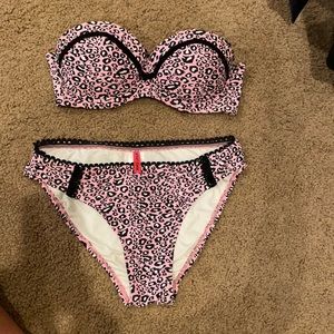 Betsy Johnson 2 pce bikini Size S